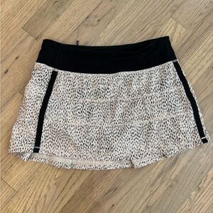 Lululemon Athletica Mini Skirt - Black and White